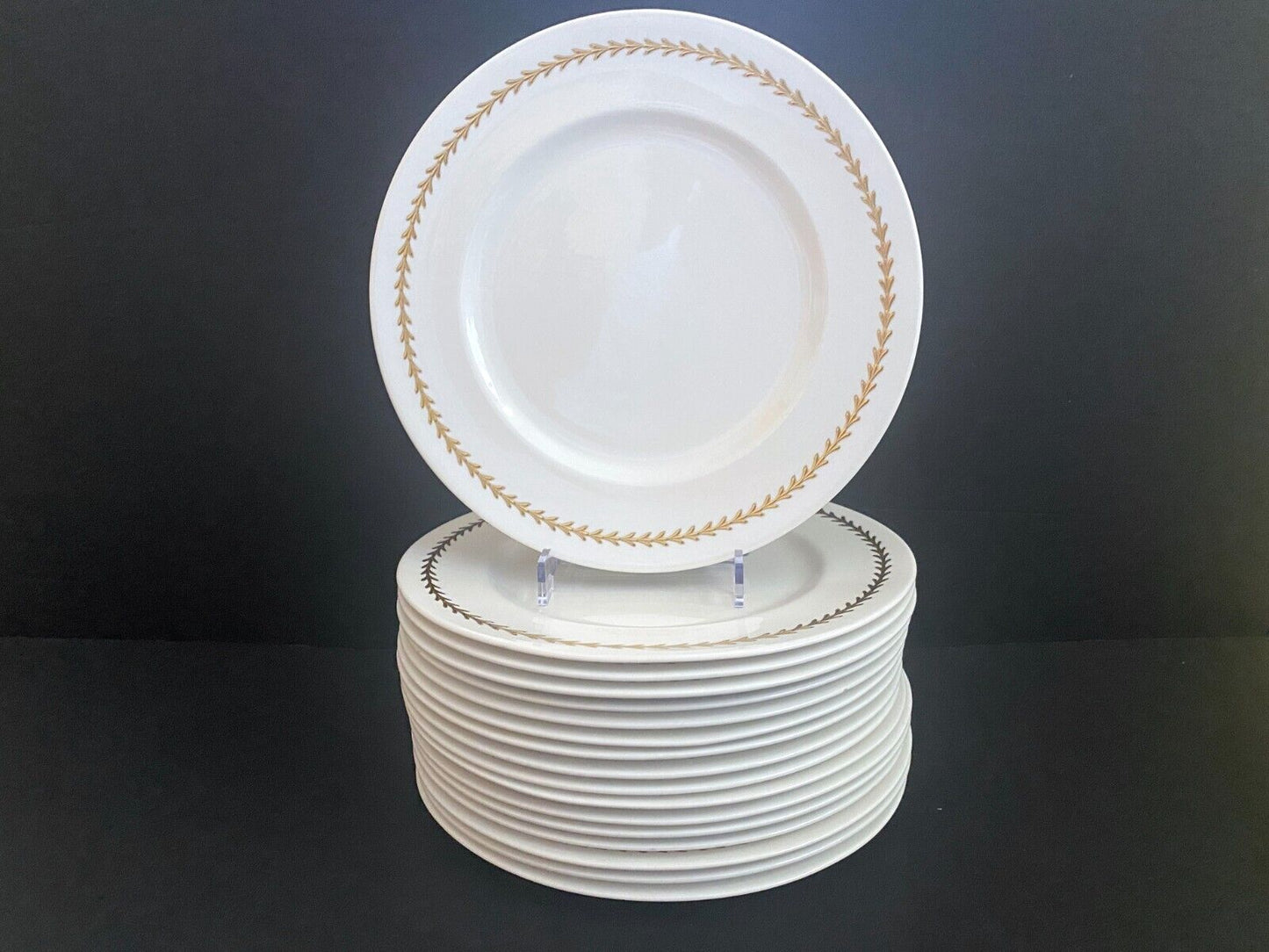 Serve 16 Royal Albert White w/ gold gilt bone china dinner service, 95pcs, MINT