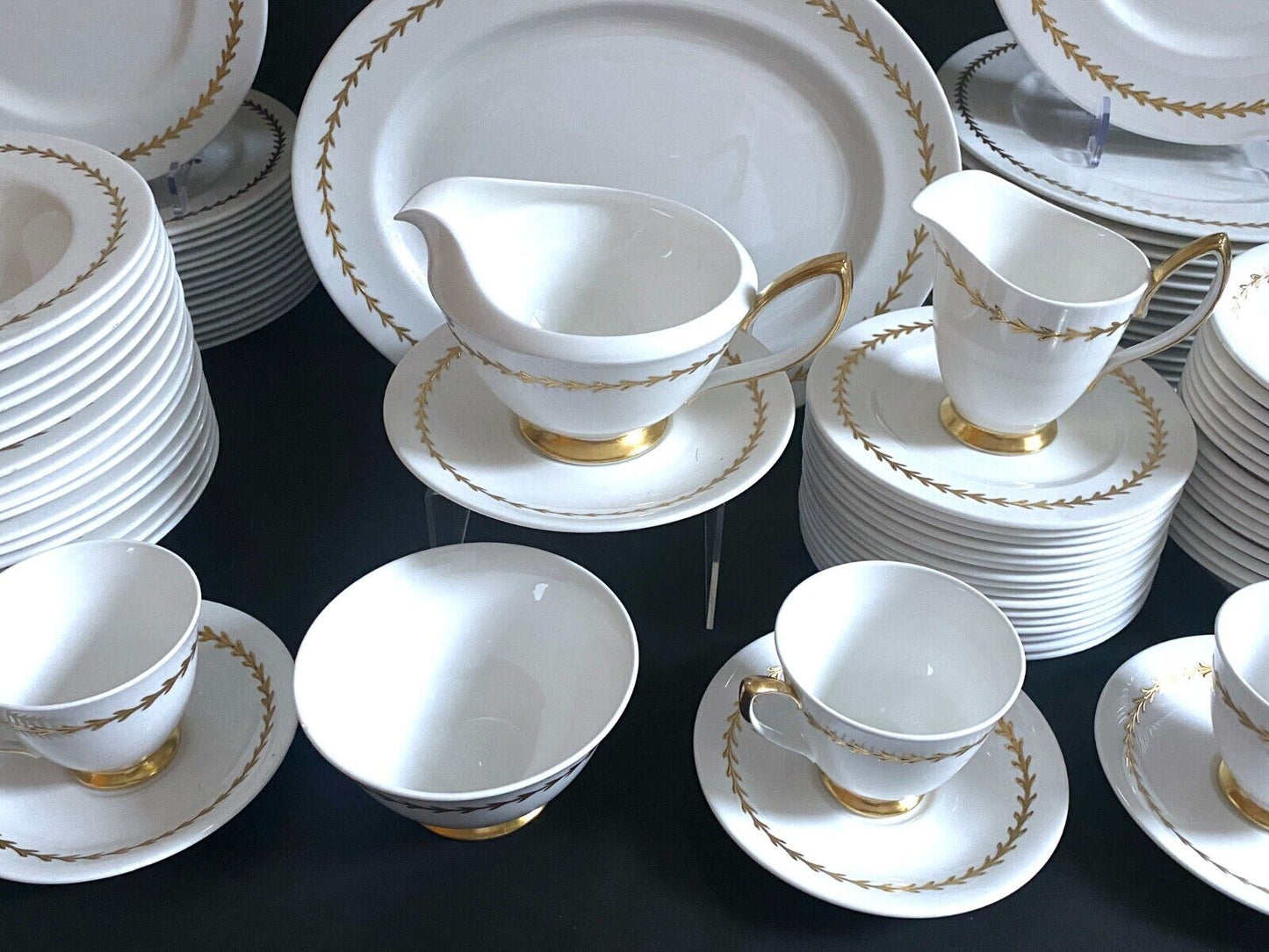 Serve 16 Royal Albert White w/ gold gilt bone china dinner service, 95pcs, MINT