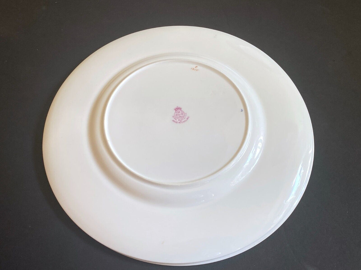Royal Worcester gold medallion plates, , powder blue border, gold rim, ca.1930