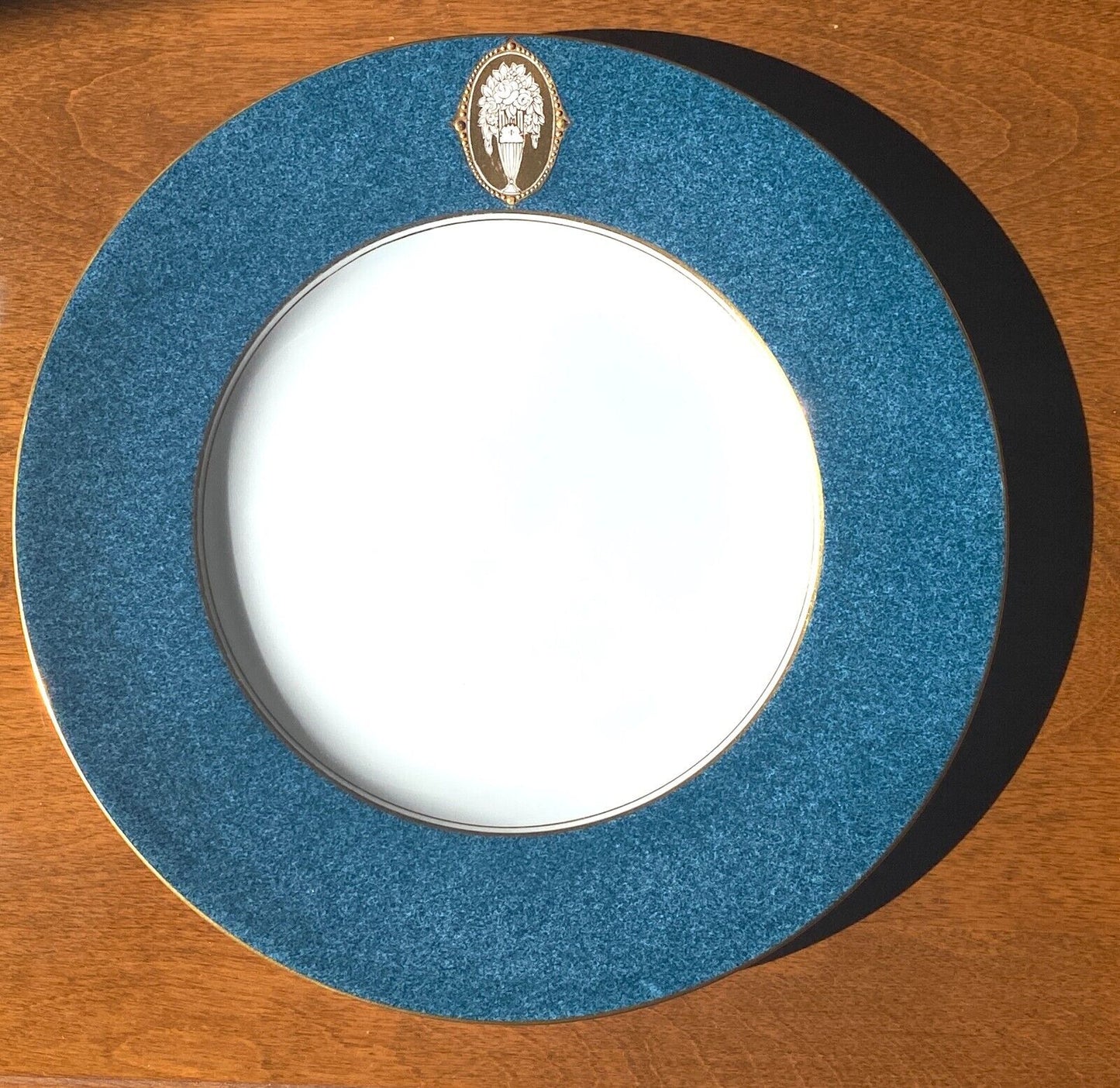 Royal Worcester gold medallion plates, , powder blue border, gold rim, ca.1930