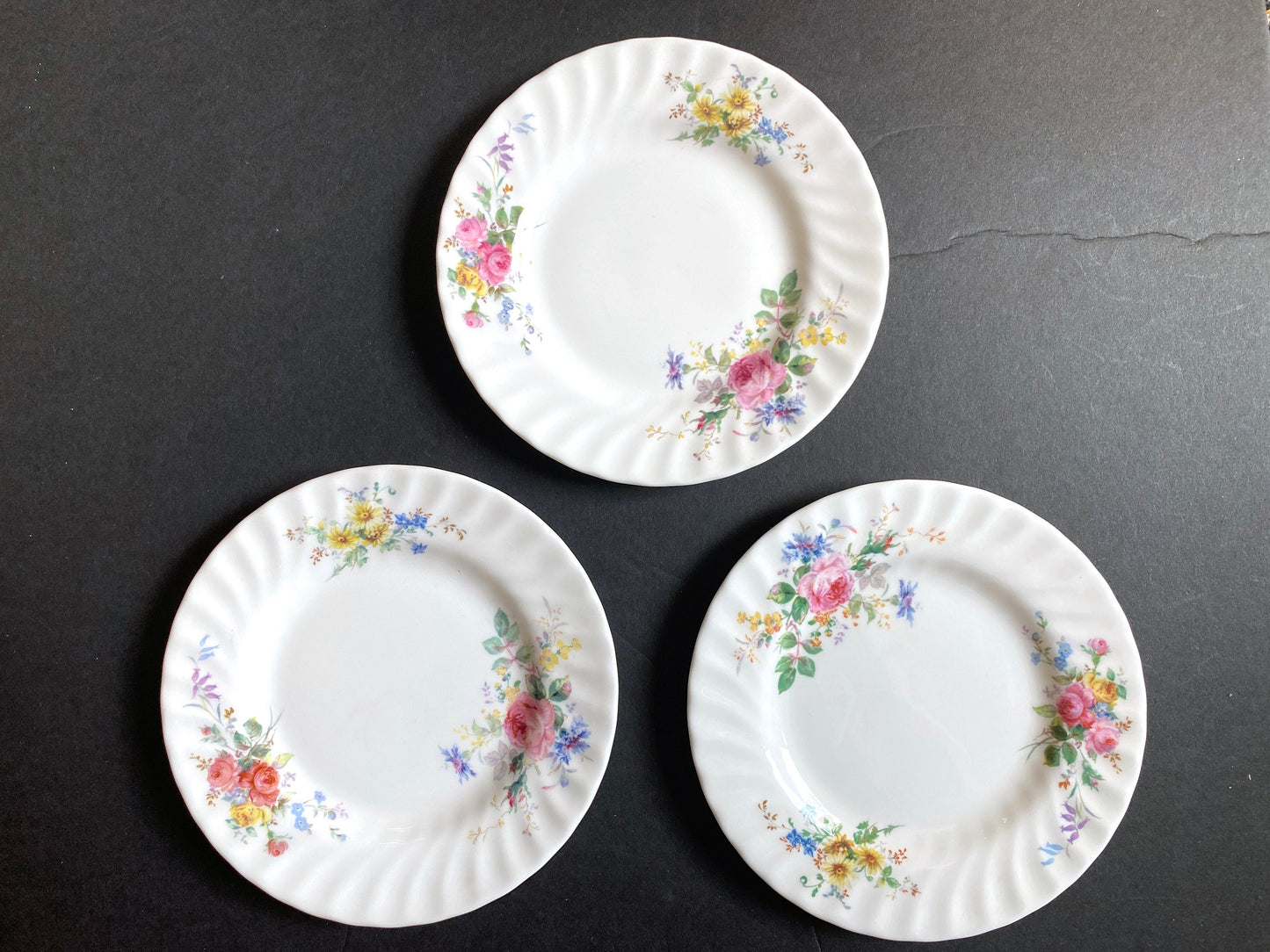 Royal Doulton "Arcadia" pattern No H4802 salad plates, 8'', fine bone china, 4 green backstamps, 3 brown, beautiful