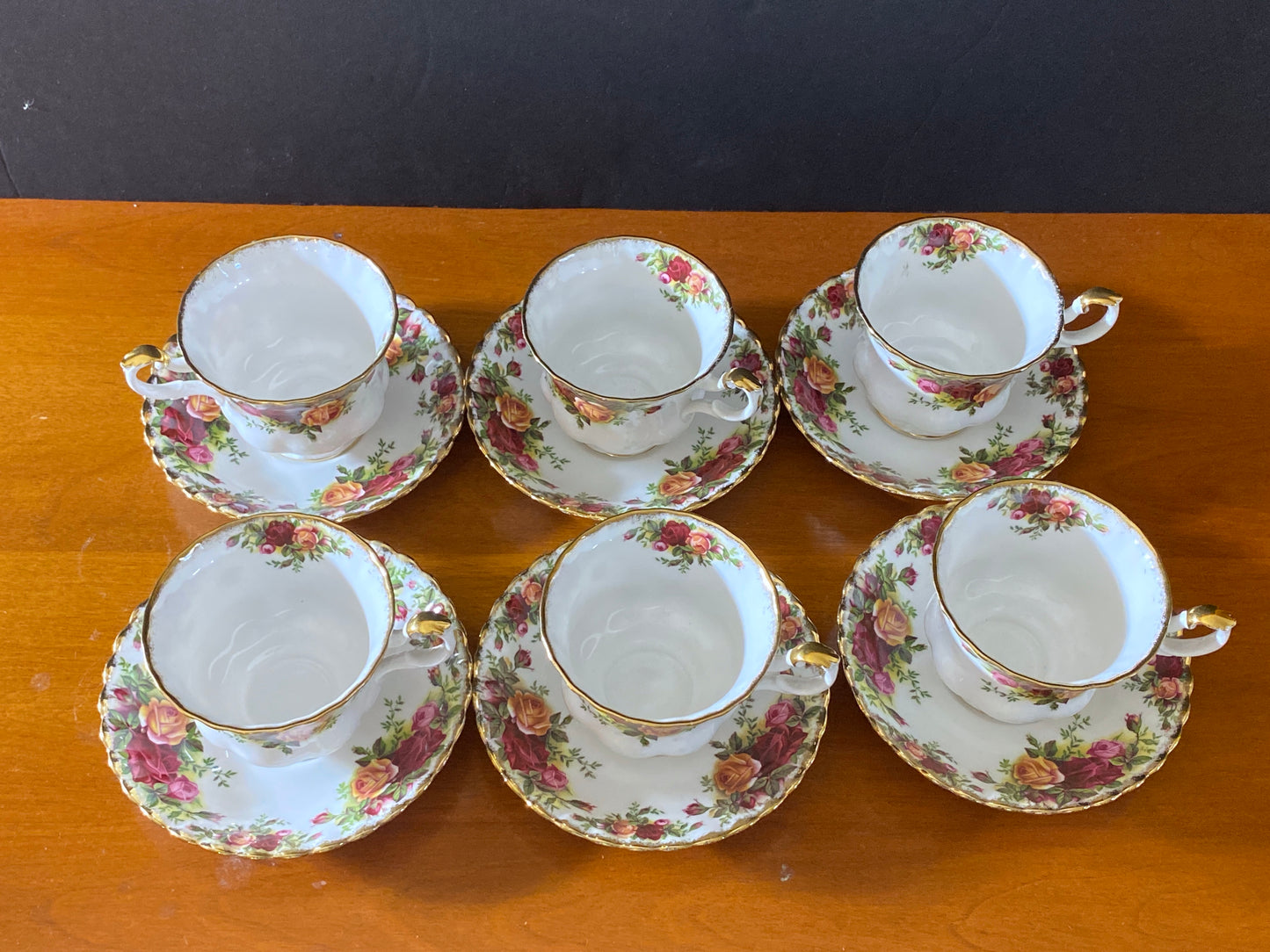 Royal Albert "Old Country Roses" tea service, 25 pcs, Bone china, made in England, Y1962, roses motif and gold trim, MINT!