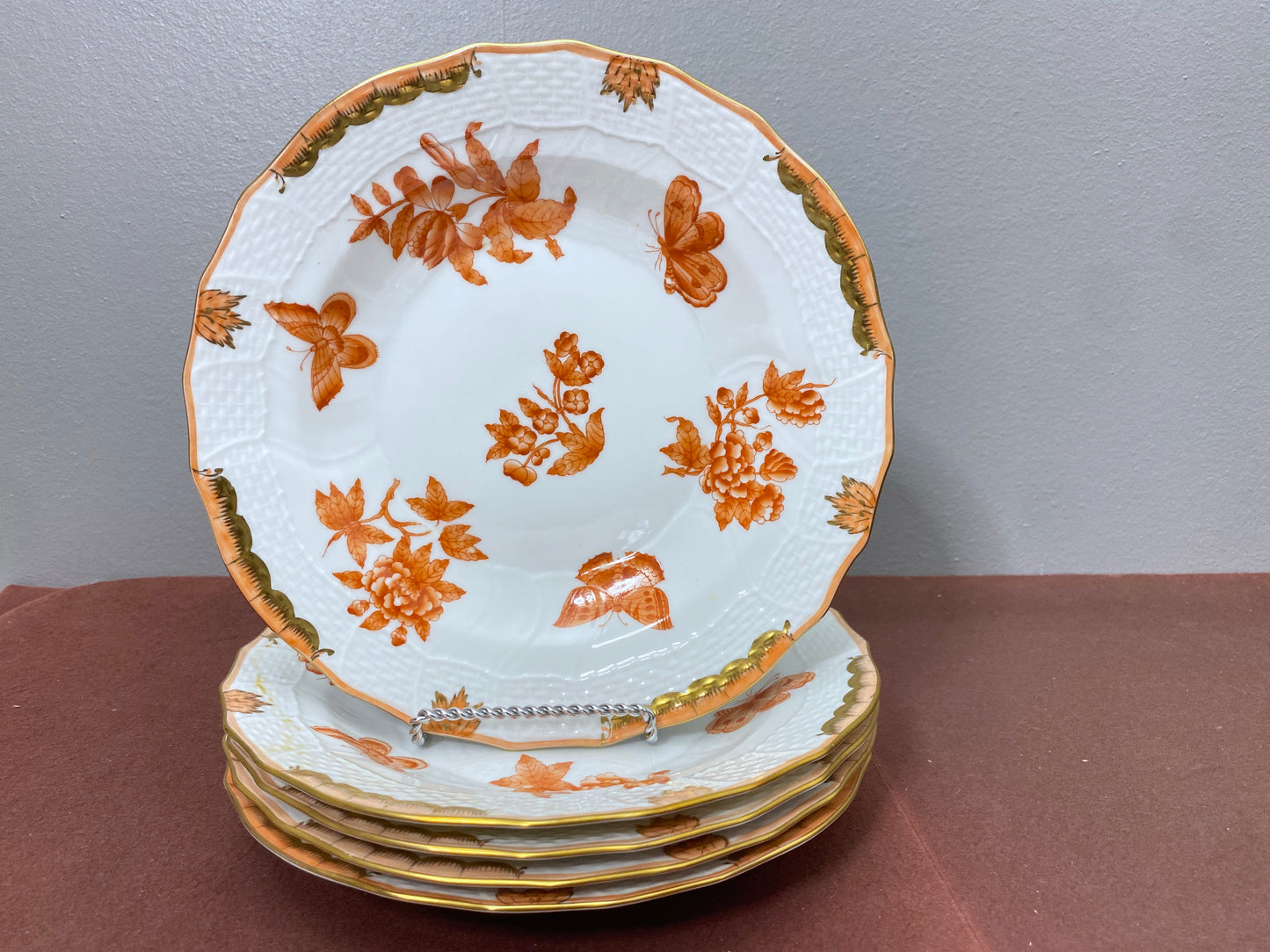 Set of 6 Herend Queen Victoria "Fortuna Rust" dessert/pie/salad plates, 1520 VBOH, 24k gold gilt, gorgeous