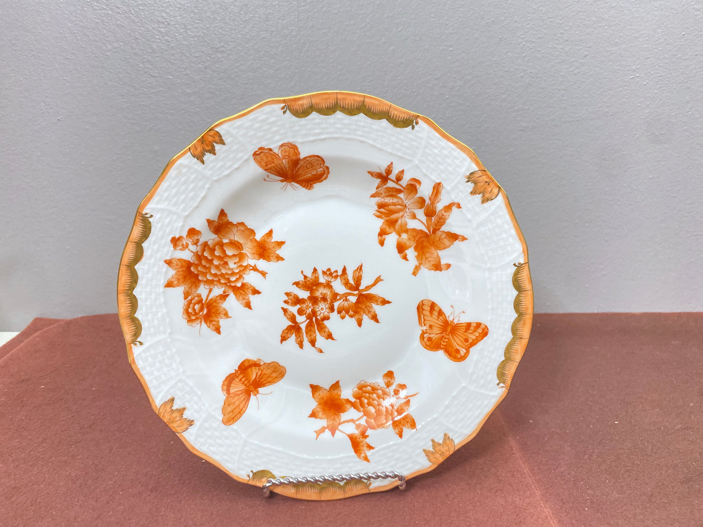 Set of 6 Herend Queen Victoria "Fortuna Rust" dessert/pie/salad plates, 1520 VBOH, 24k gold gilt, gorgeous