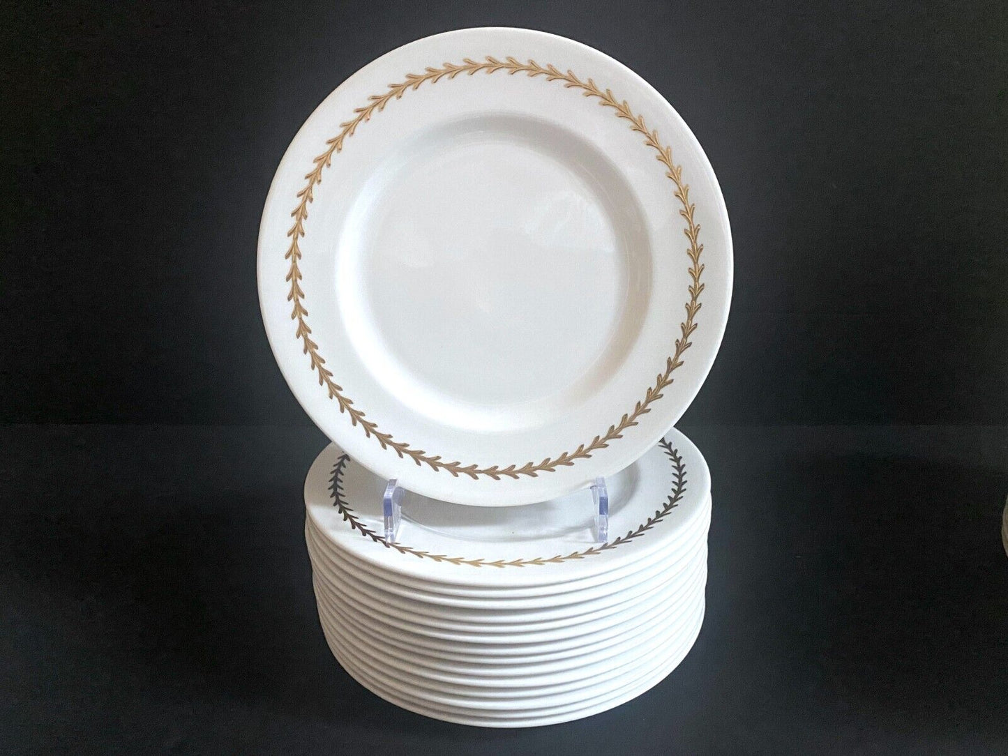 Serve 16 Royal Albert White w/ gold gilt bone china dinner service, 95pcs, MINT